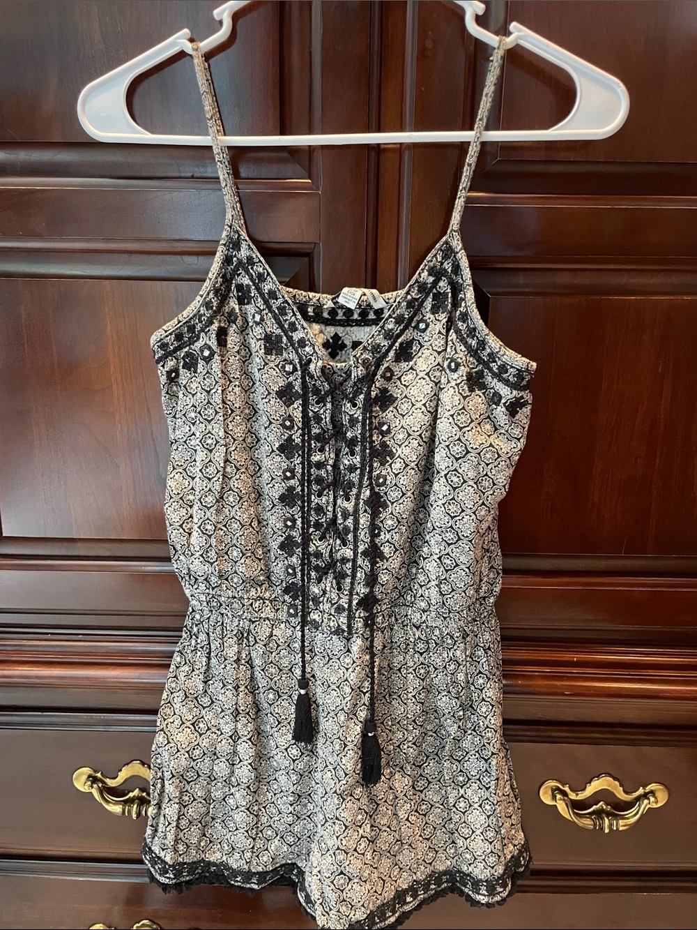 American Eagle Outfitters Black and White Printed Romper